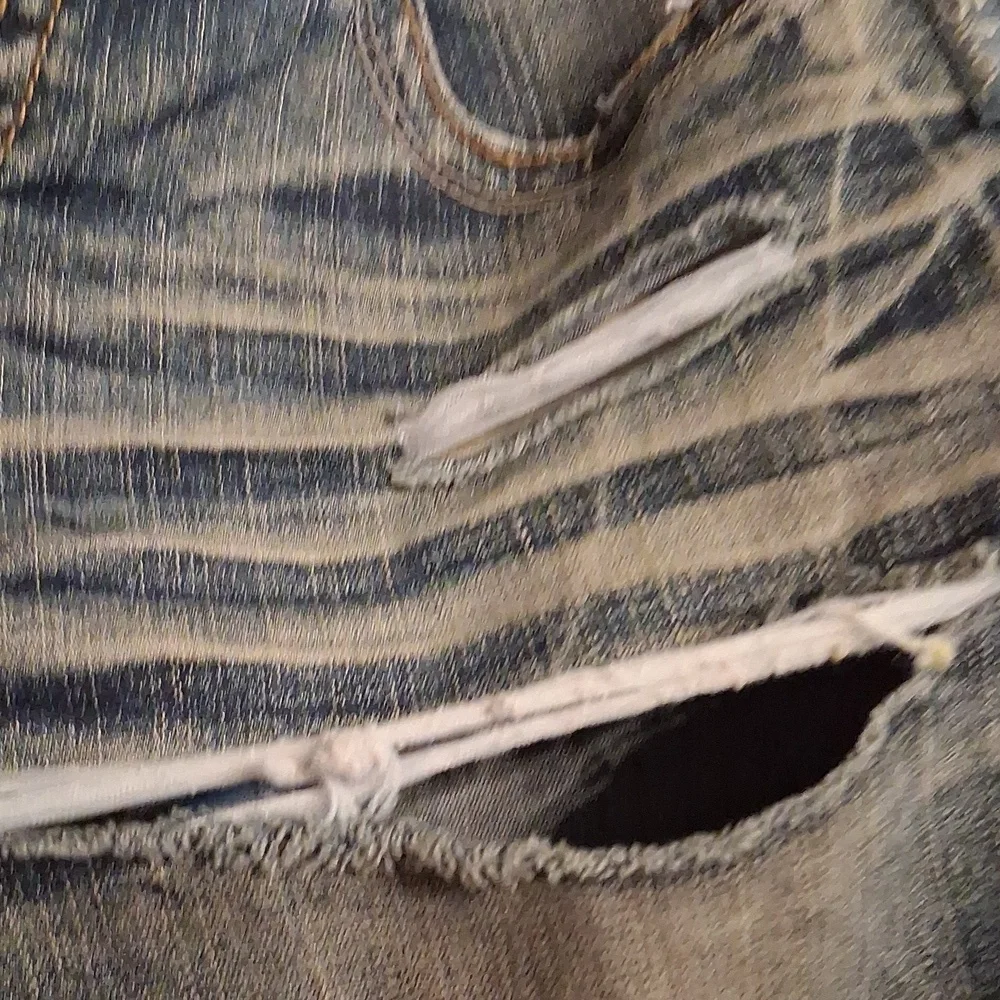 Silver Jeans Size 32/35 - Picture 5 of 13